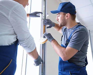 glass repair experts in Tamarac, FL
